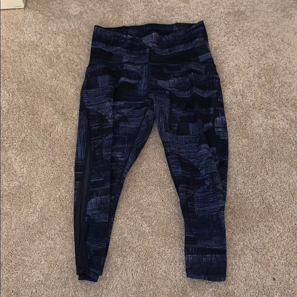 Lululemon Cropped Legging